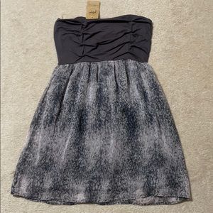 NWT grey strapless dress